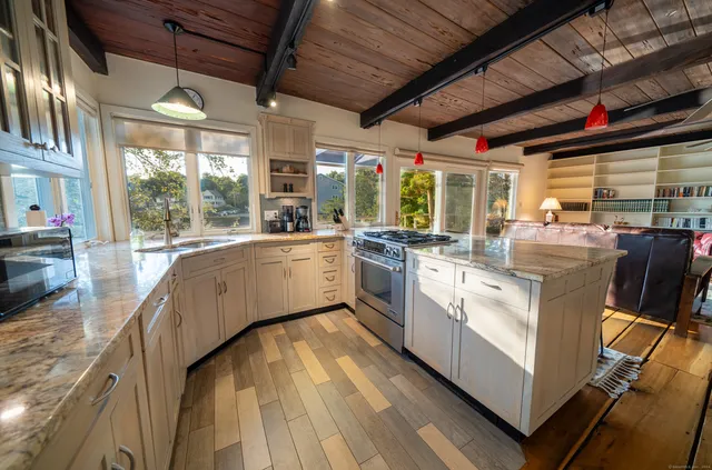 $4,200 | 5 Shore Drive, Branford, CT 06405