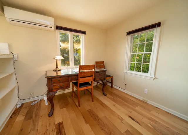 $4,200 | 5 Shore Drive, Branford, CT 06405