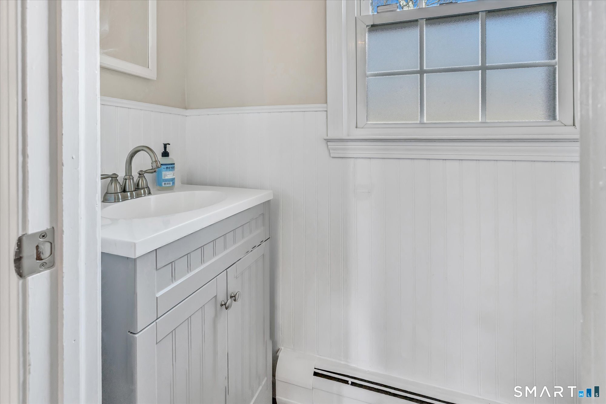 36 Greenbrier Road Trumbull, CT 06611 - Photo 18 of 40