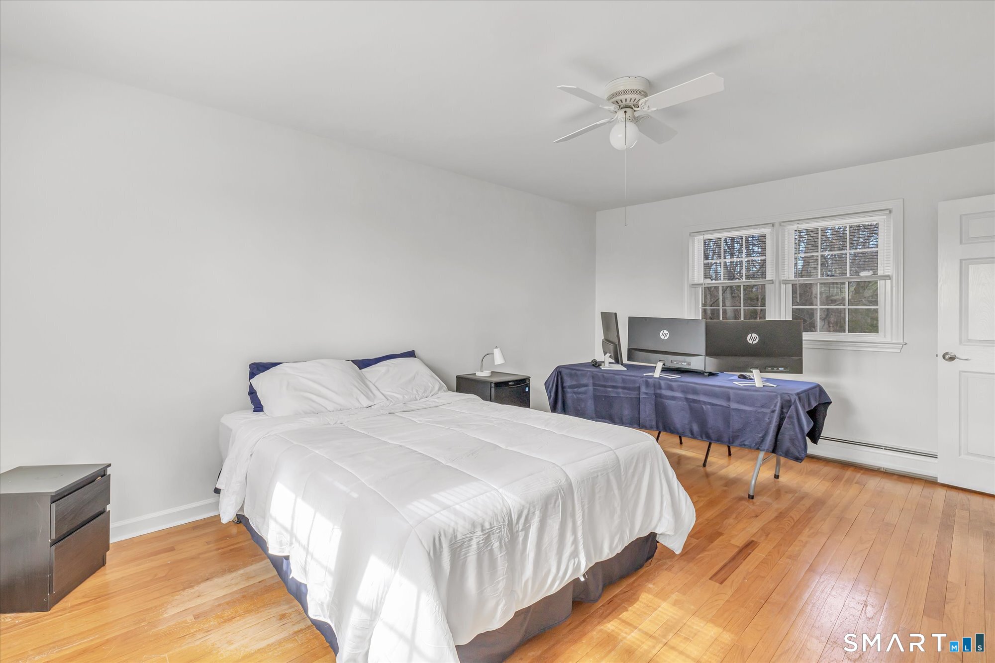 36 Greenbrier Road Trumbull, CT 06611 - Photo 25 of 40