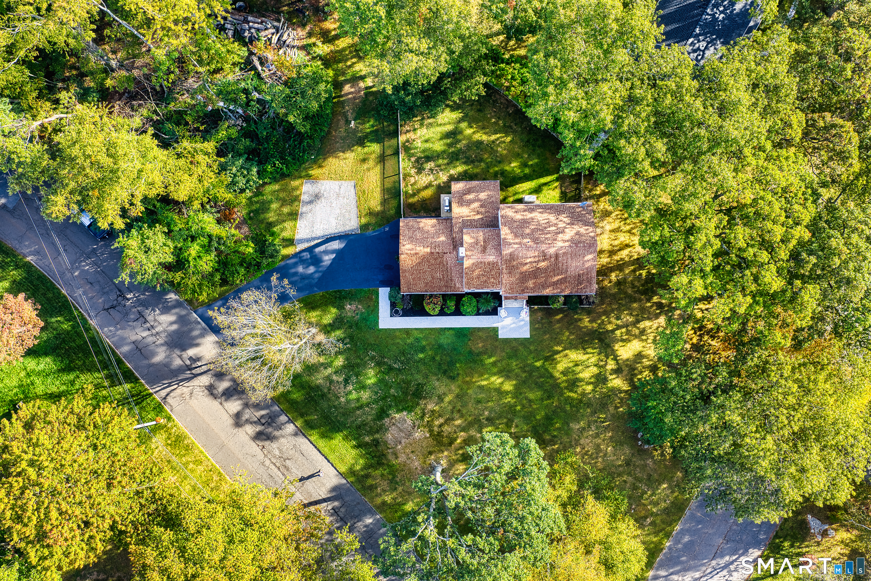 36 Greenbrier Road Trumbull, CT 06611 - Photo 37 of 40