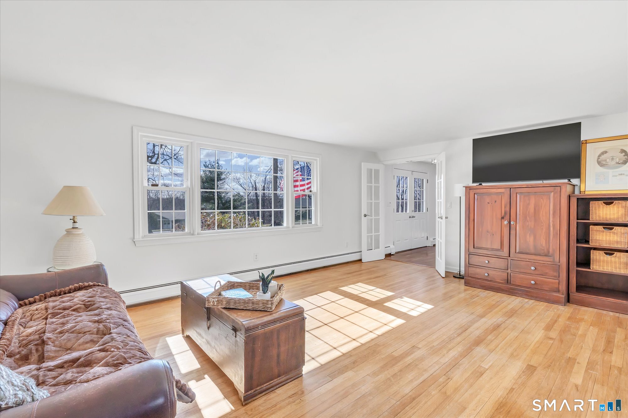 36 Greenbrier Road Trumbull, CT 06611 - Photo 7 of 40