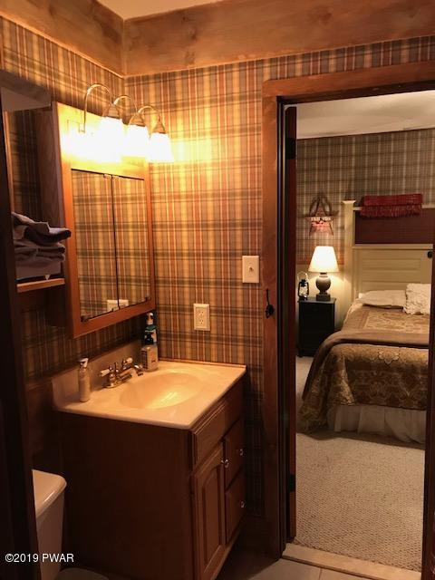 405 Maple Ridge Drive Hawley, PA 18428 - Photo 21 of 23 IMG_0023