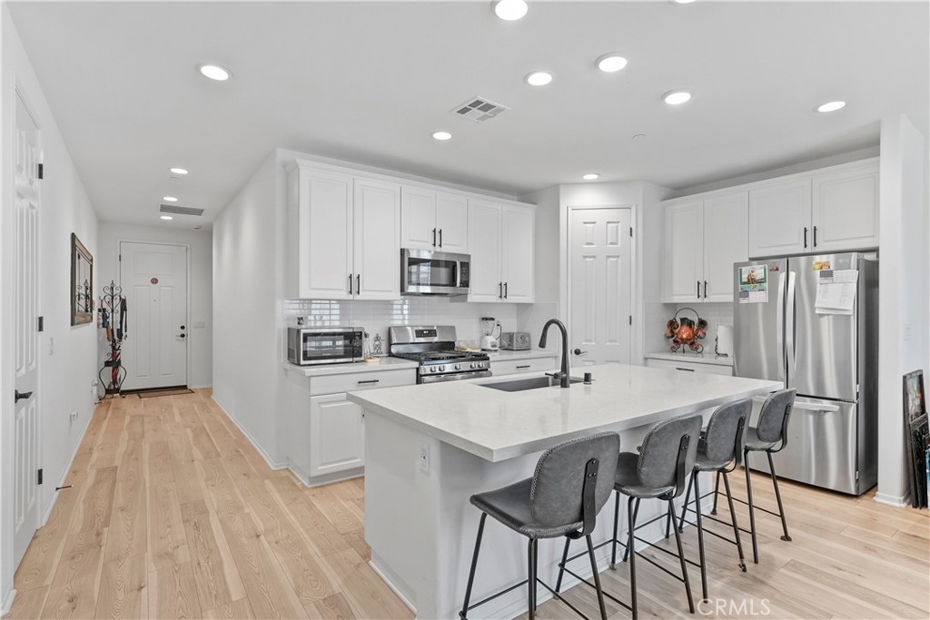 2451 Spring Wheat Street Perris, CA 92570 - Photo 4 of 19