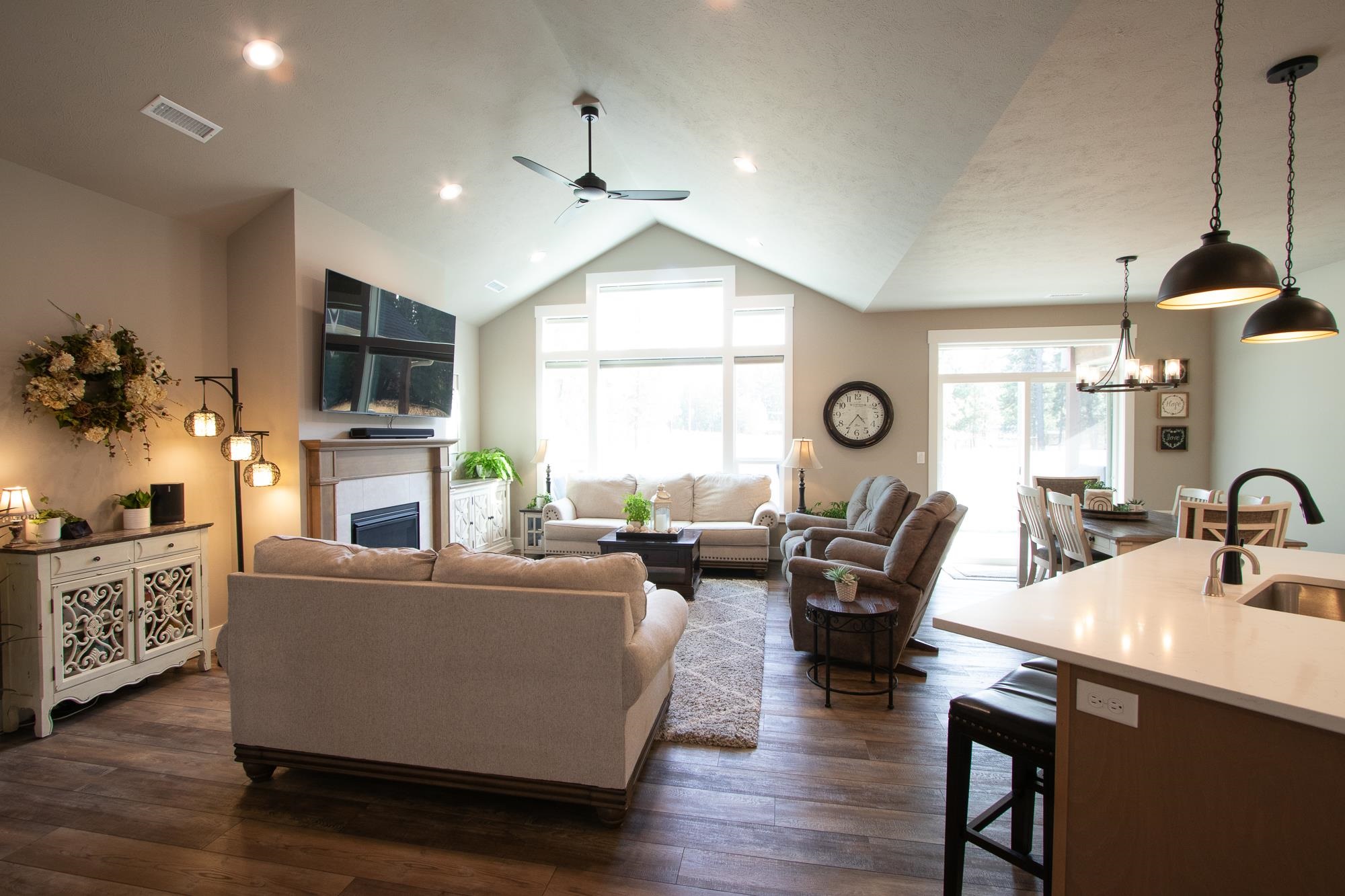 1010 East Handy Road Colbert, WA 99005 - Photo 2 of 21