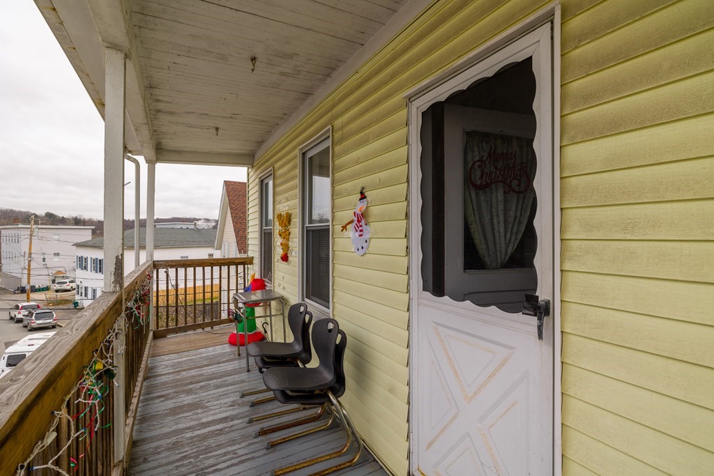 9 Reeves Street Worcester, MA 01607 - Photo 19 of 40 Gallery Image 19