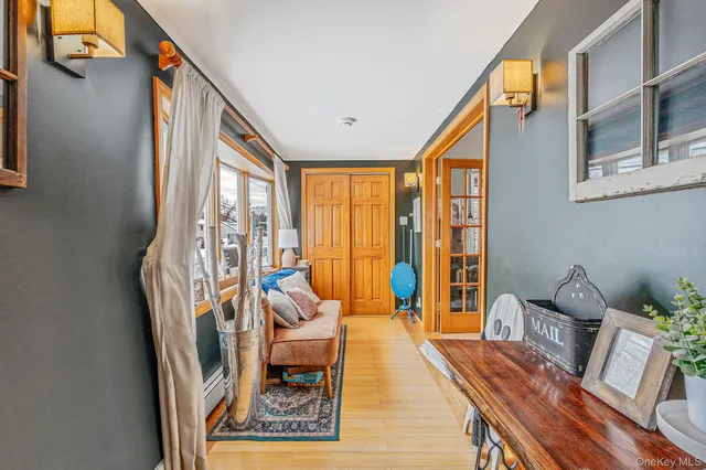 $579,999 | 1560 A Street, West Babylon, NY 11704