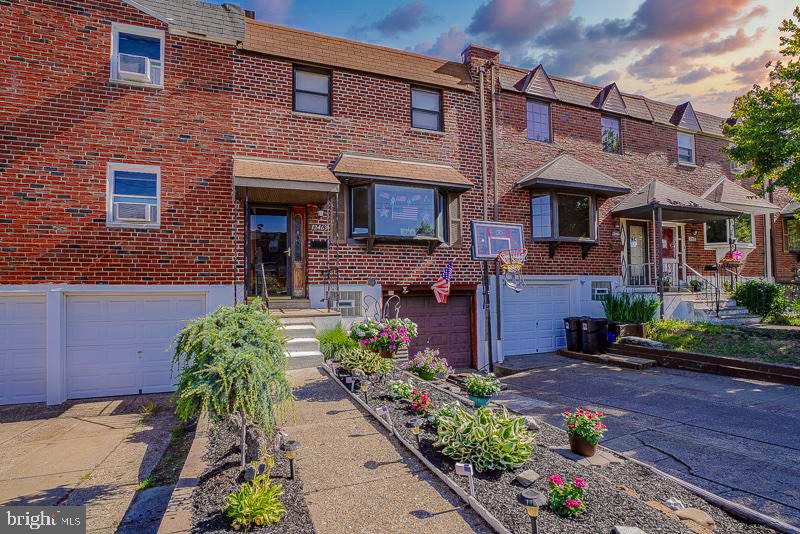 12463 Barbary Road Philadelphia, PA 19154 - Photo 1 of 49
