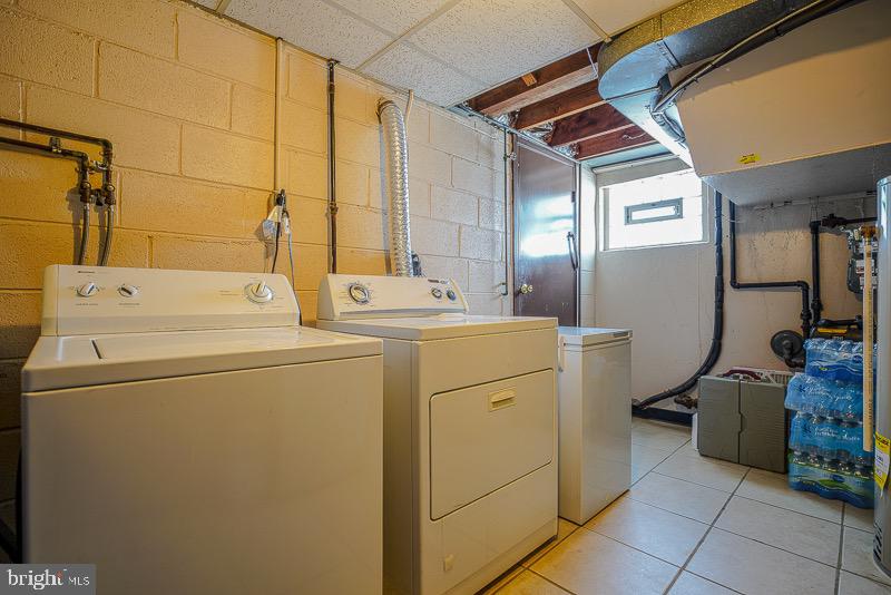 12463 Barbary Road Philadelphia, PA 19154 - Photo 38 of 49
