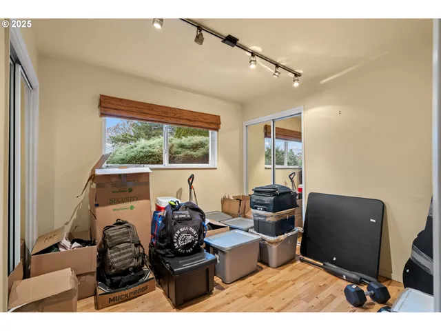 $379,000 | 71539 Southwest Bridle Drive, Pendleton, OR 97801