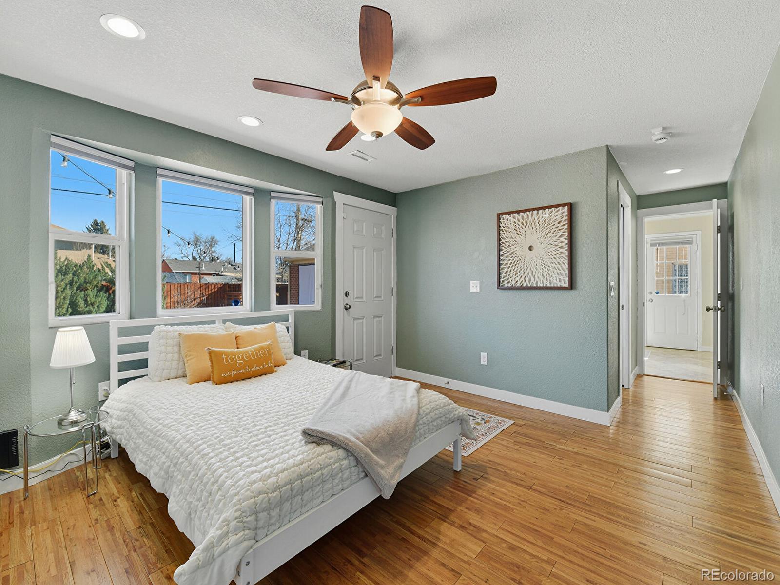 2870 Ivanhoe Street Denver, CO 80207 - Photo 11 of 29