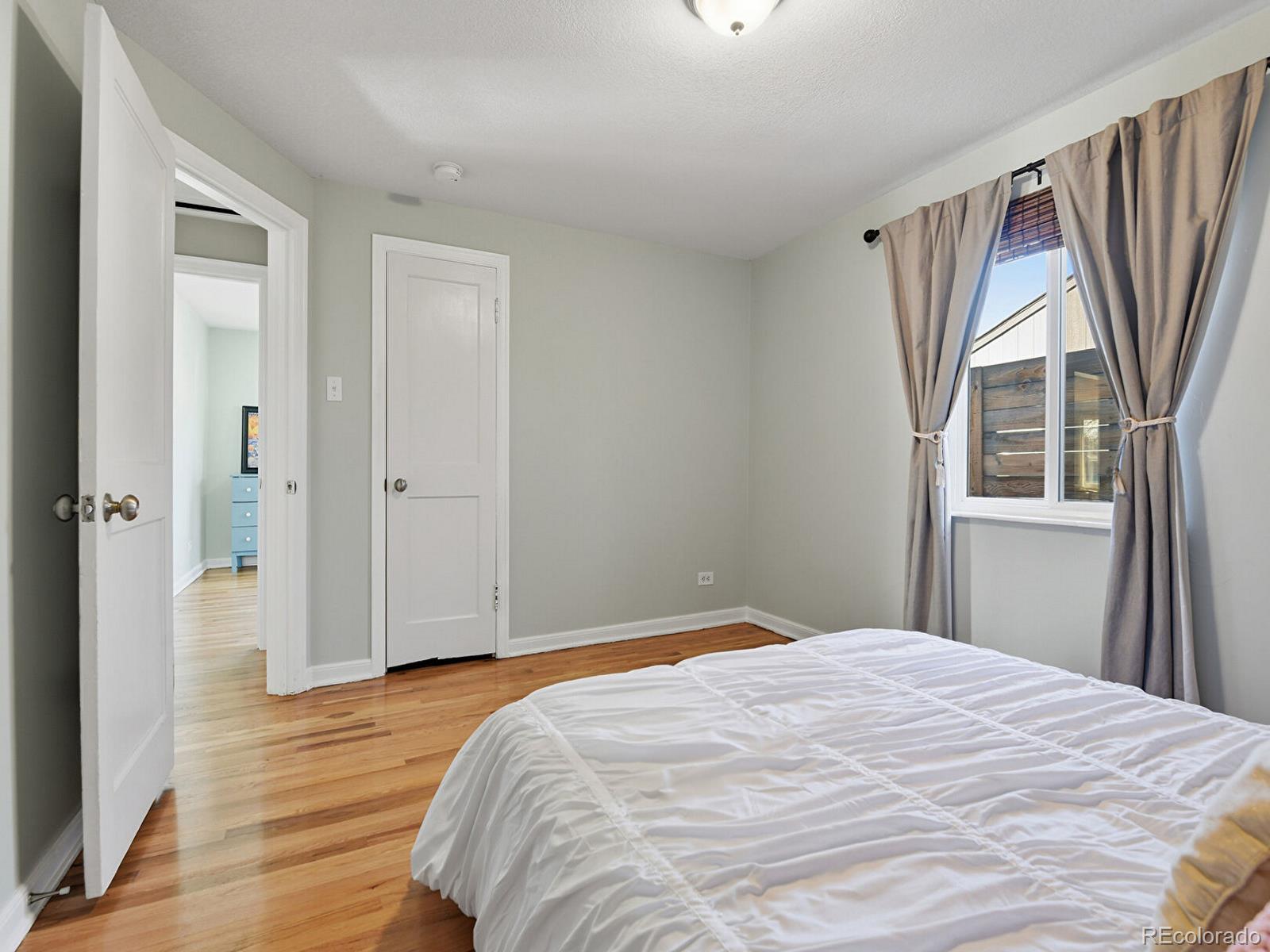 2870 Ivanhoe Street Denver, CO 80207 - Photo 14 of 29