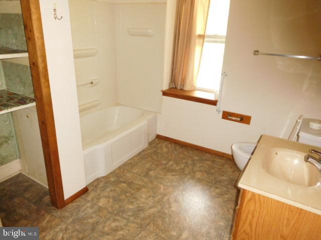 220 Burd Coleman Road Lebanon, PA 17042 - Photo 10 of 16 Gallery Image 10