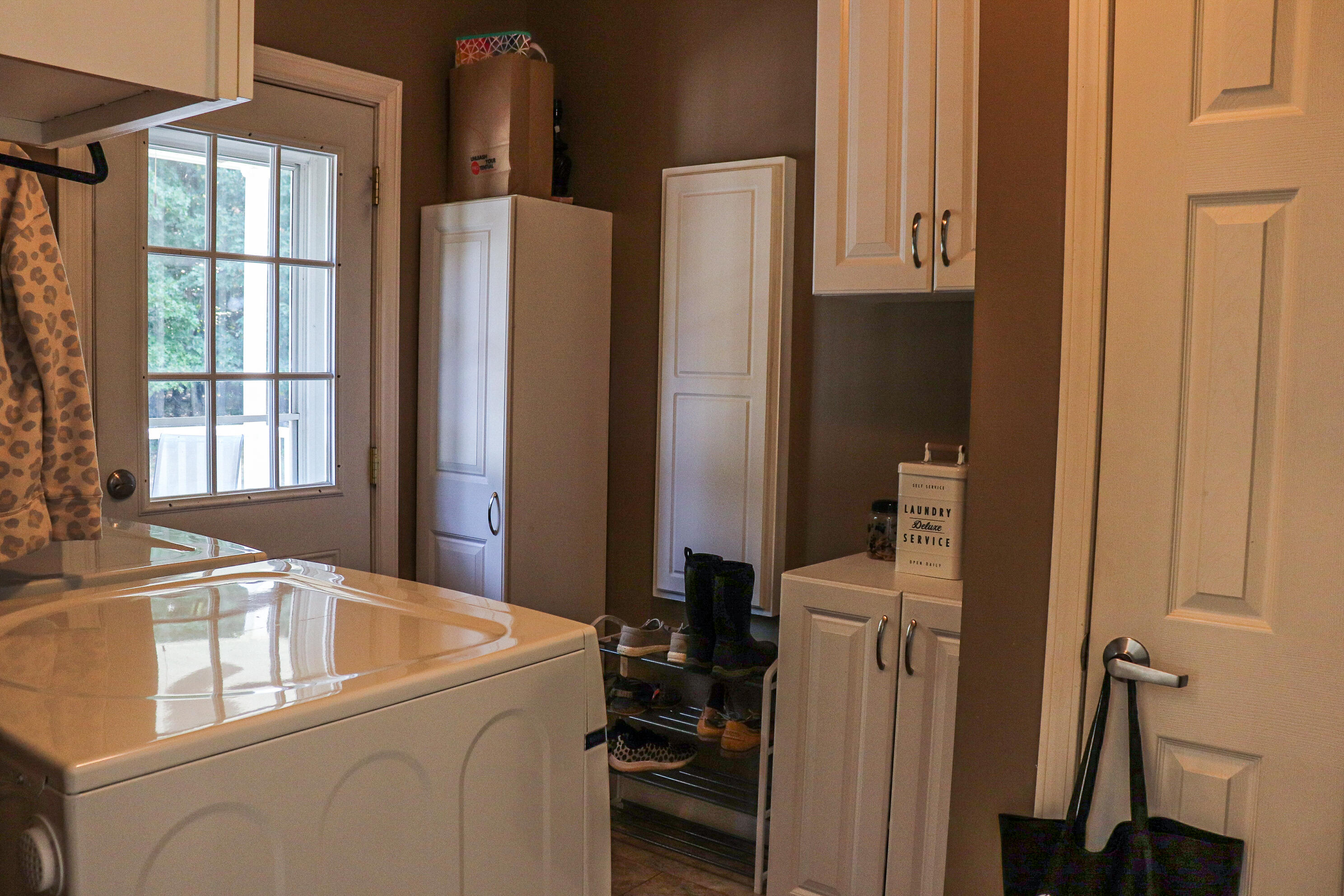 241 Sams Road Southeast Floyd, VA 24091 - Photo 16 of 28 a room with a window and storage space