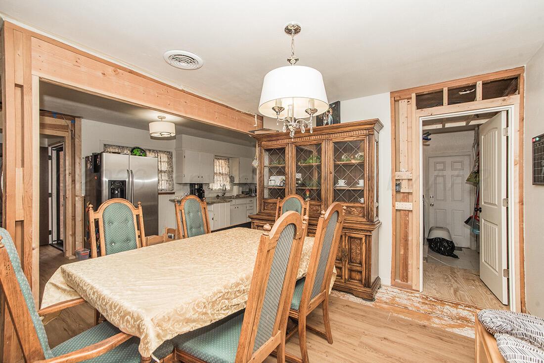 3609 Patterson Drive Amarillo, TX 79109 - Photo 9 of 21 a view of a dining room with furniture
