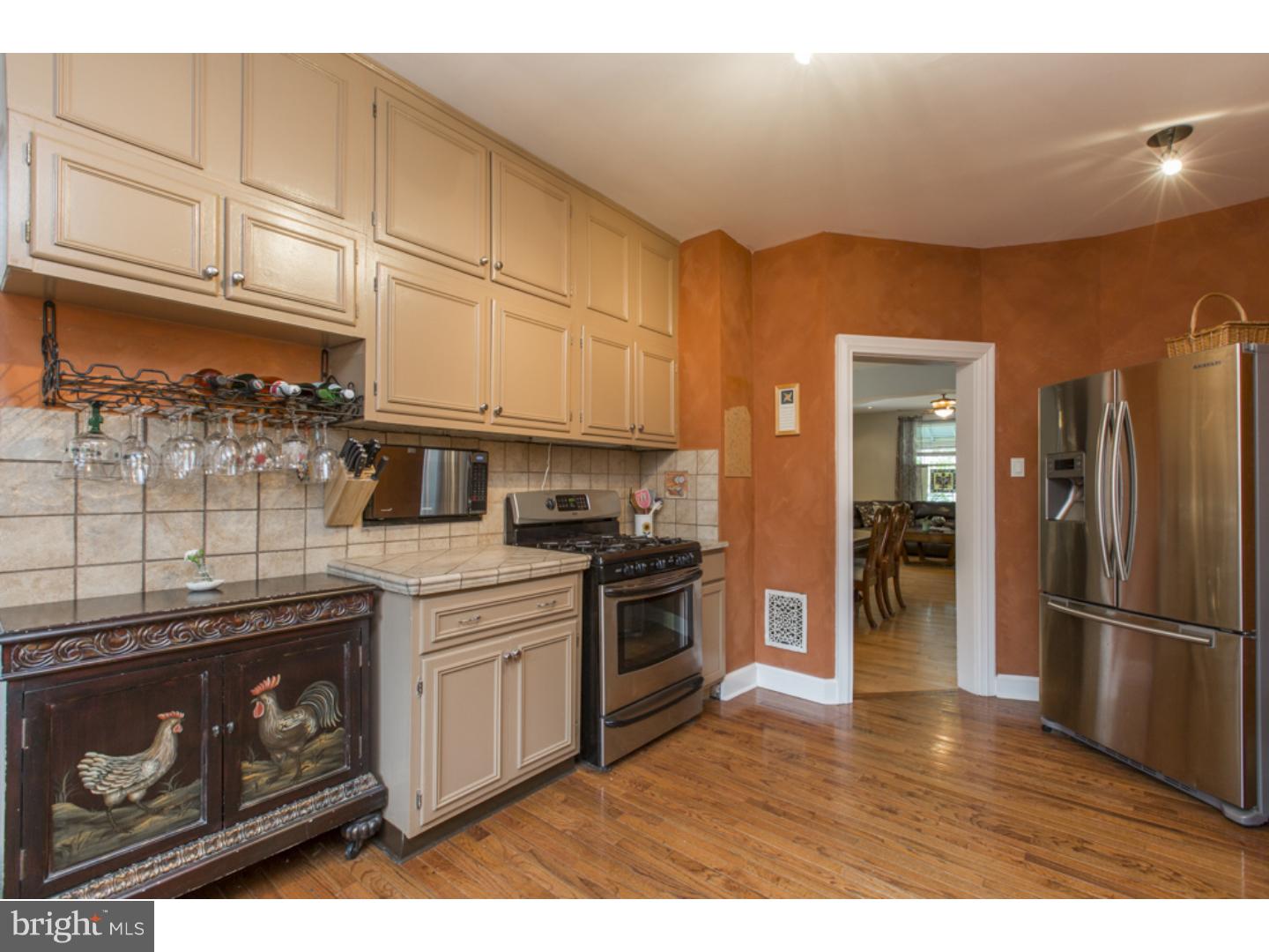 33 East Waverly Road Wyncote, PA 19095 - Photo 11 of 25 Kitchen
