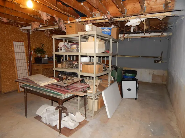 $339,000 | 437 Stream Road, Winterport, ME 04496