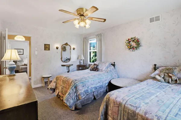 $425,000 | 348 Valley View Road, Springfield, PA 19064
