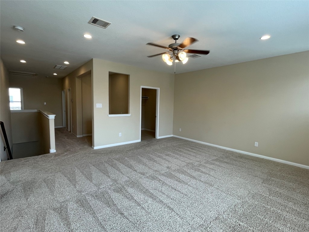 10418 Quiet Courtyard Road Houston, TX 77043 - Photo 29 of 48