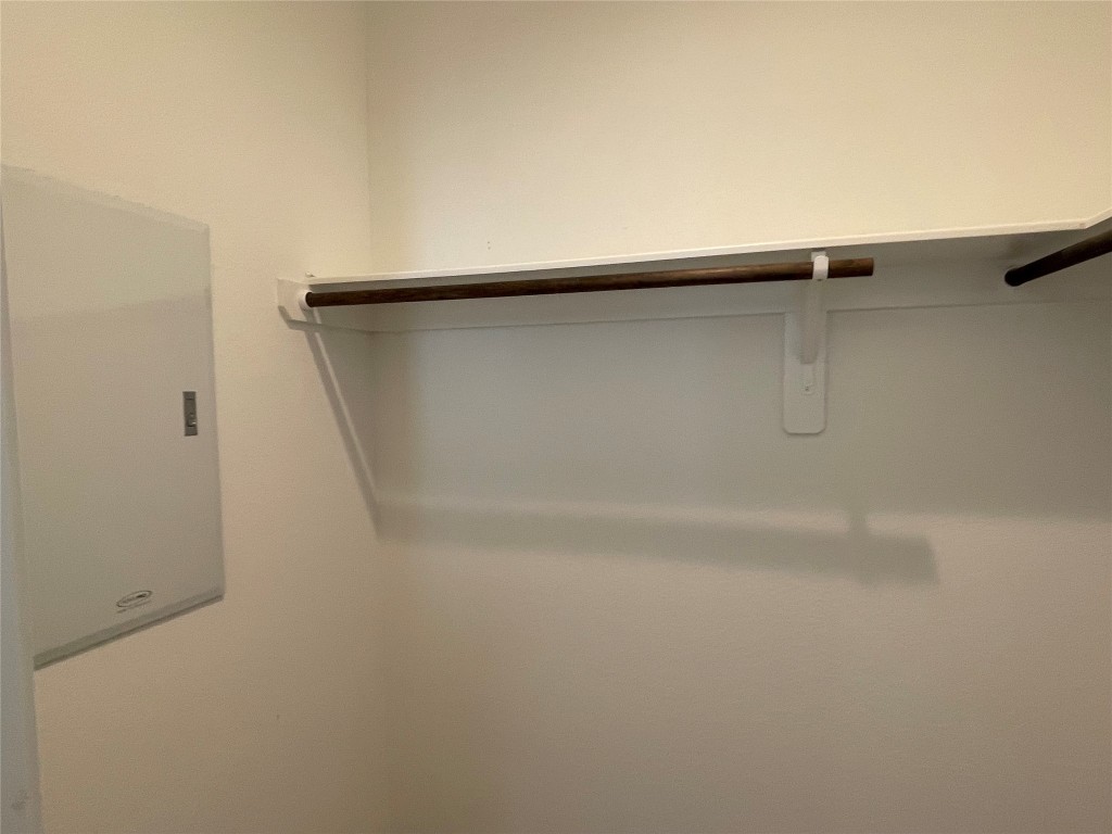 10418 Quiet Courtyard Road Houston, TX 77043 - Photo 44 of 48