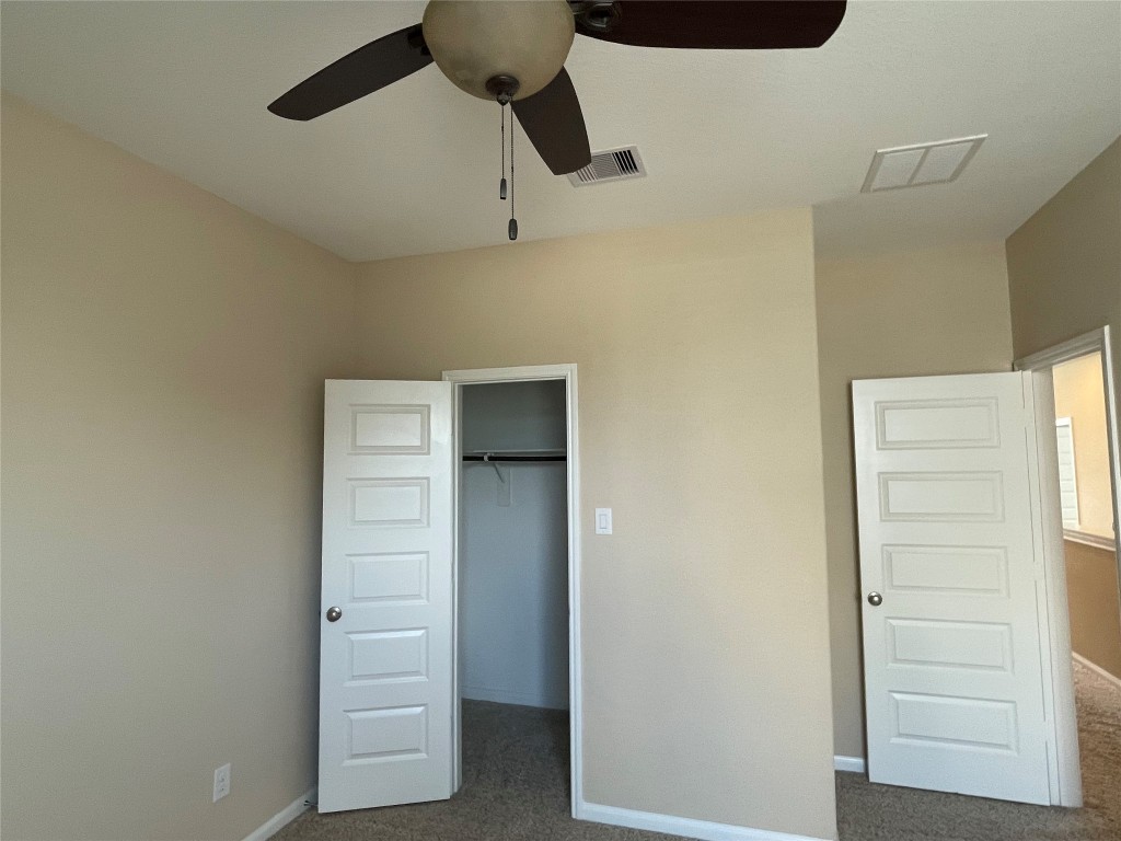 10418 Quiet Courtyard Road Houston, TX 77043 - Photo 45 of 48