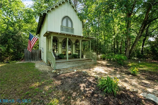 $465,000 | 23 Park Place, Irvington, VA 22480