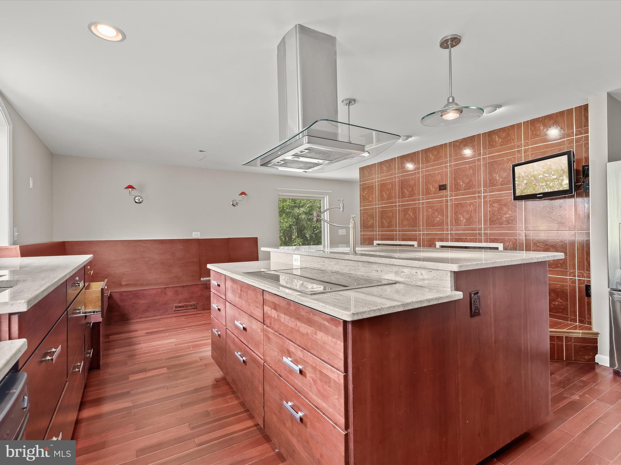 507 Danmarth Road Sykesville, MD 21784 - Photo 11 of 33 Eat-in Kitchen