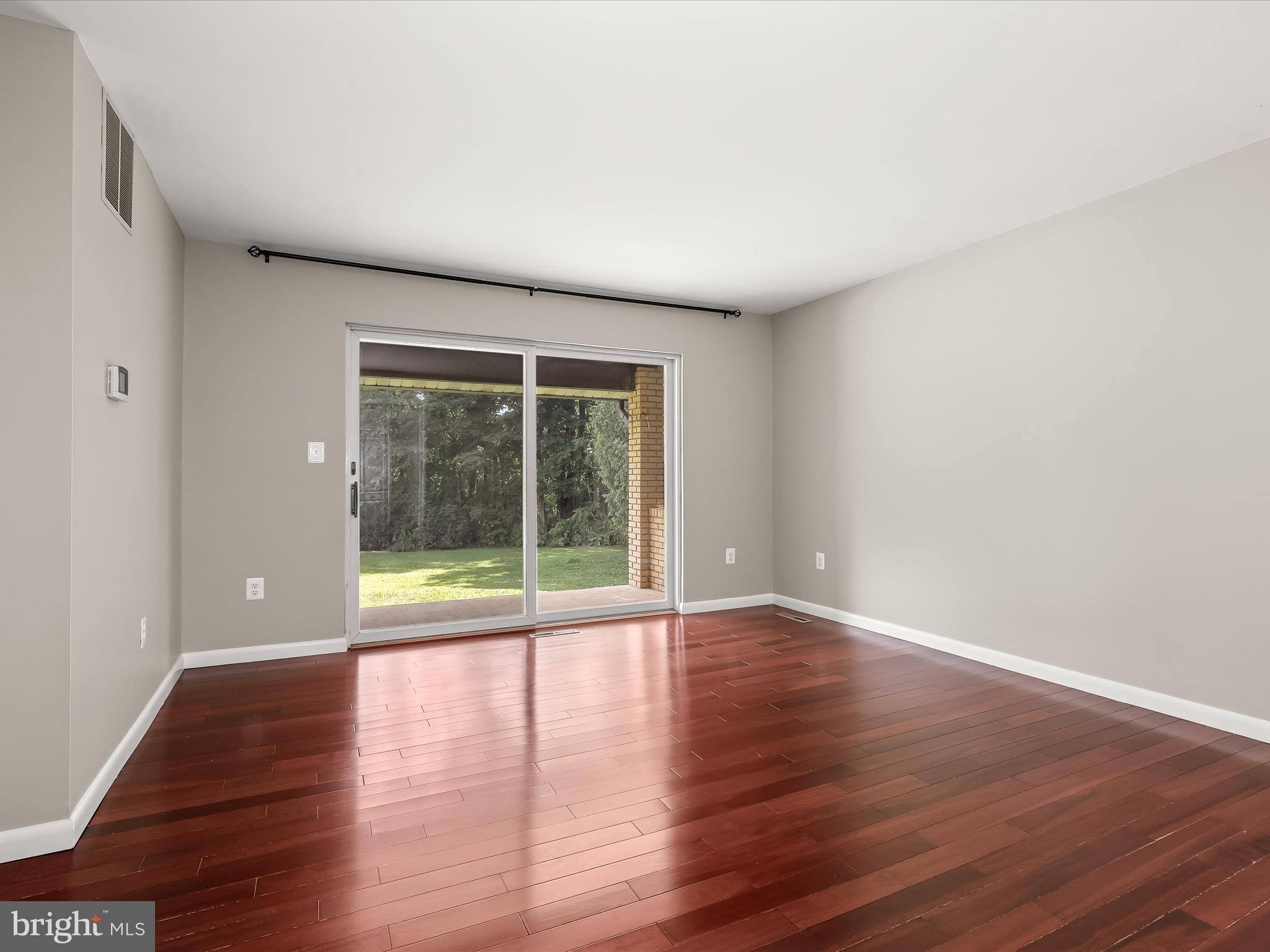 507 Danmarth Road Sykesville, MD 21784 - Photo 15 of 33 Primary Bedroom