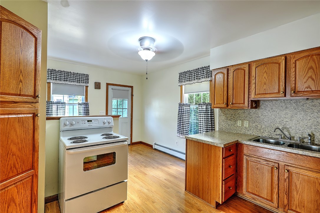 226 Providence Street Woonsocket, RI 02895 - Photo 32 of 50