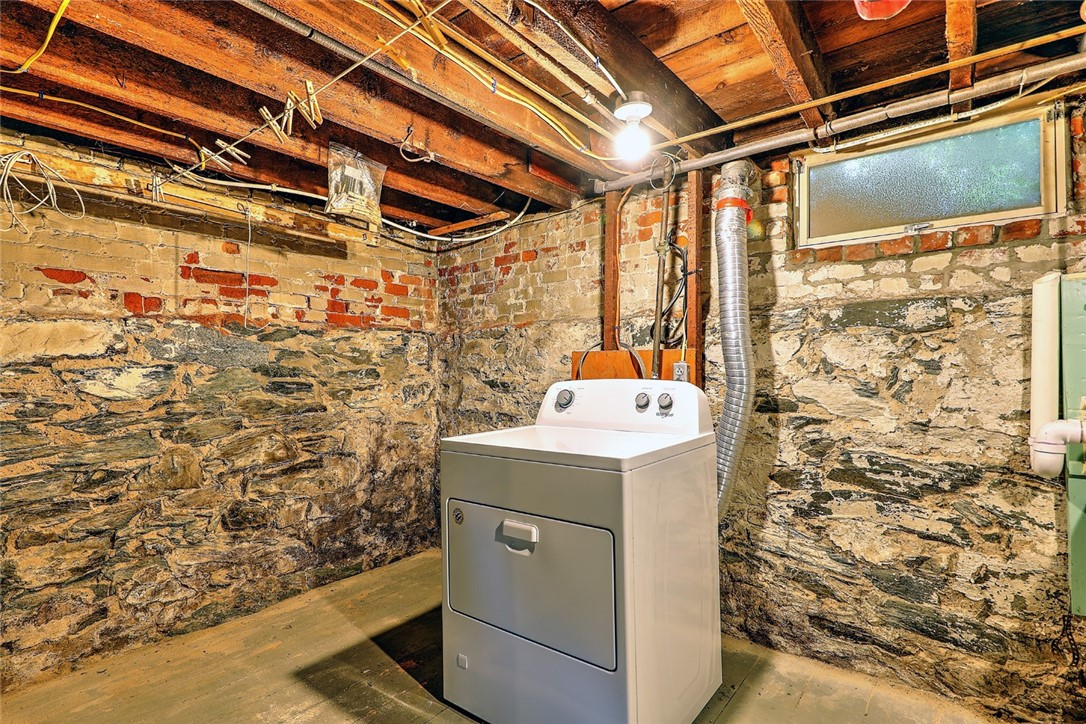 226 Providence Street Woonsocket, RI 02895 - Photo 46 of 50