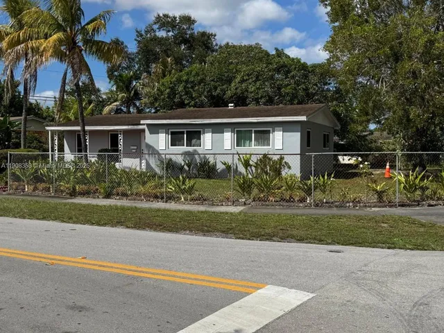 $485,700 | Norland, Miami Gardens, FL 33169