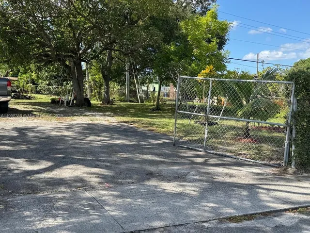 $485,700 | Norland, Miami Gardens, FL 33169