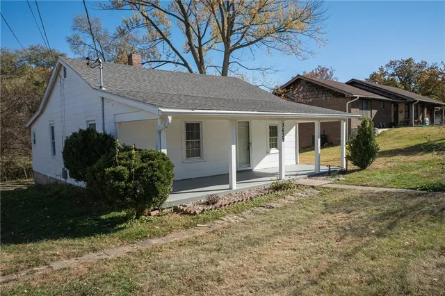$234,400 | 3637 North Monroe Avenue, Kansas City, MO 64117