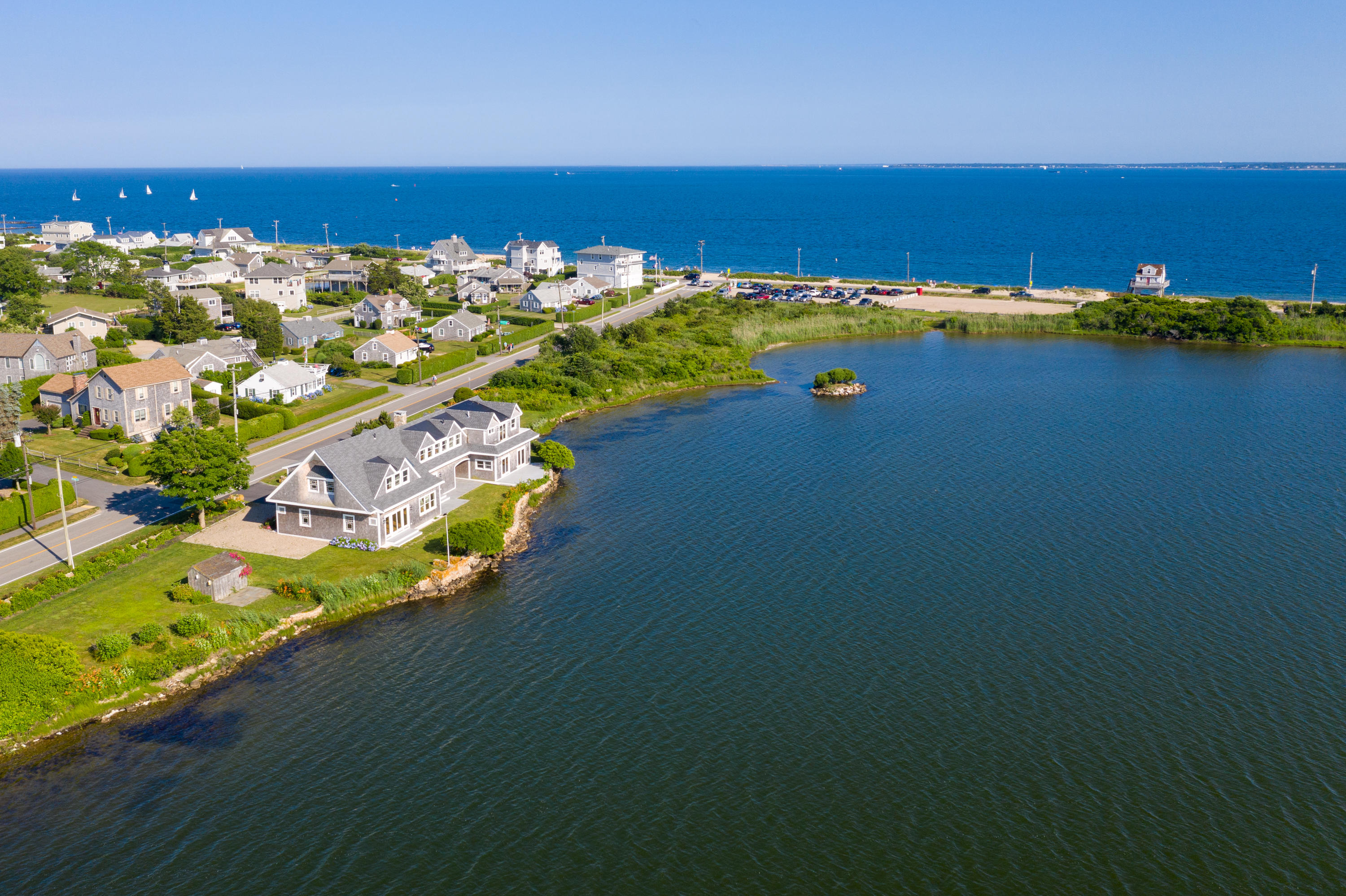 333 Mill Road Falmouth, MA 02540 - Photo 6 of 68 333Mill801