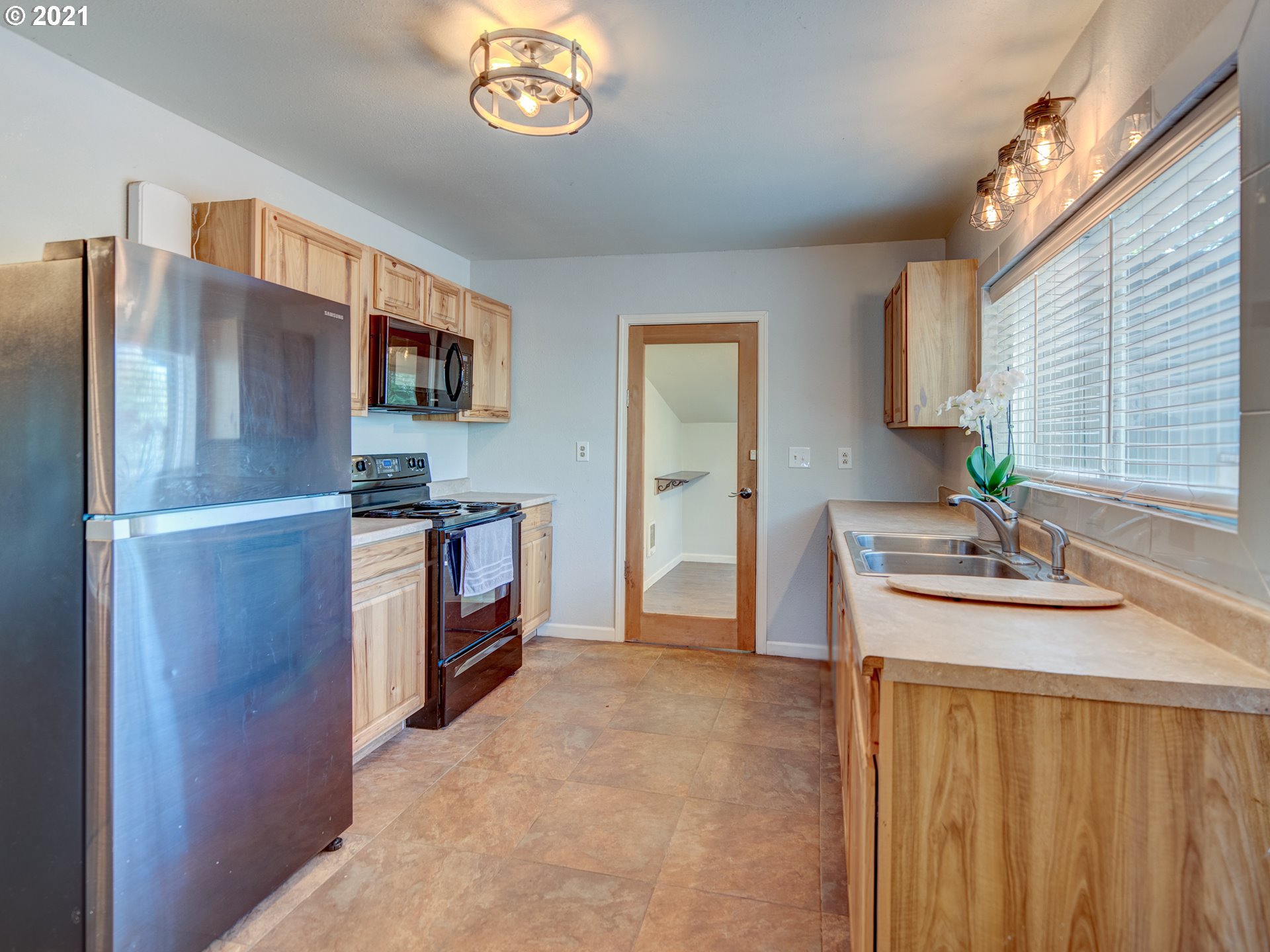 92202 Carson Street Marcola, OR 97454 - Photo 8 of 24