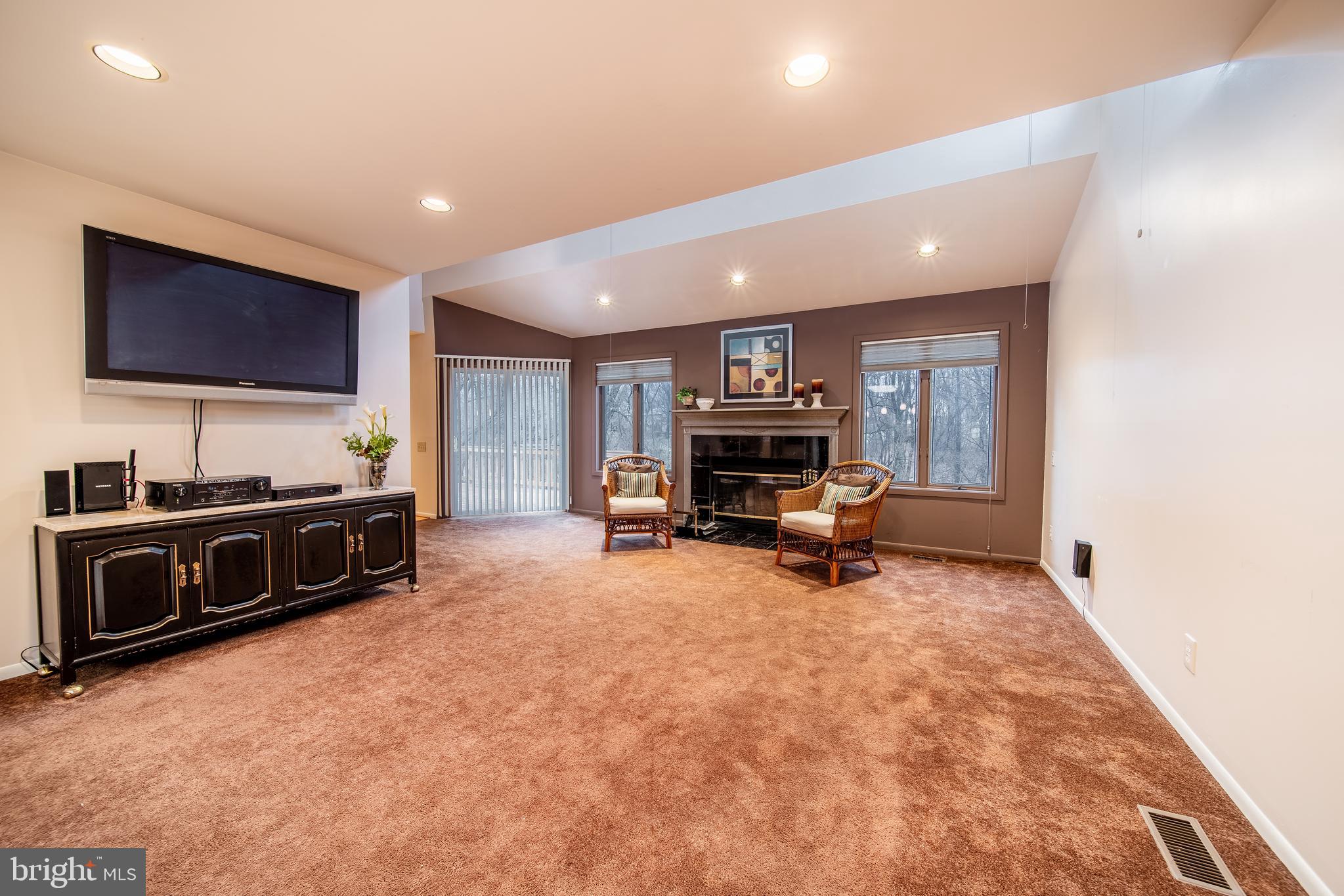 3735 Spring Lake Lane Owings Mills, MD 21117 - Photo 8 of 33