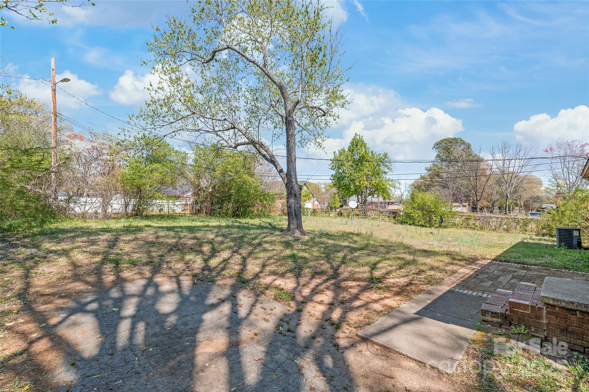 7207 Idlewild Road Charlotte, NC 28212 - Photo 13 of 15 a view of a yard
