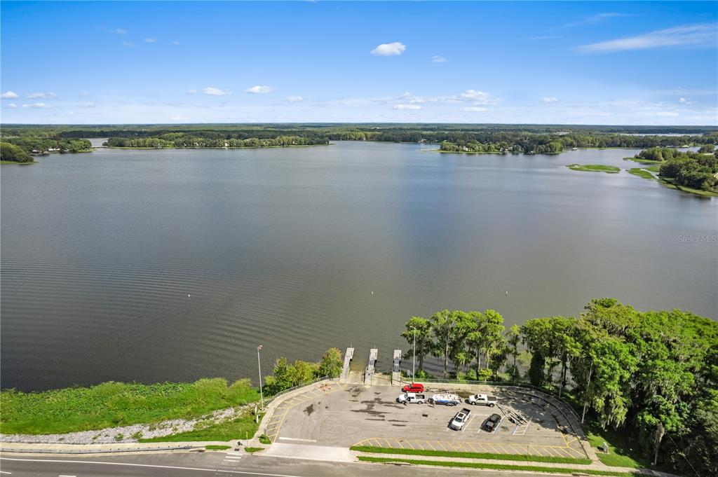 3341 South Jean Point Inverness, FL 34450 - Photo 34 of 39 a view of a lake with a big yard