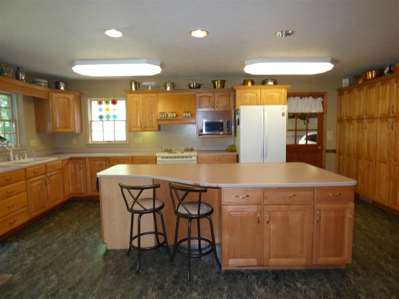 55016 Ehman Road Mishawaka, IN 46545 - Photo 3 of 32 Gallery Image 3