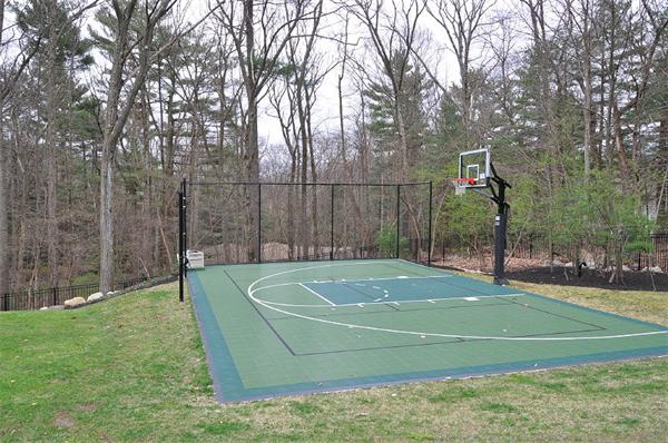12 Columbine Road Weston, MA 02493 - Photo 27 of 30