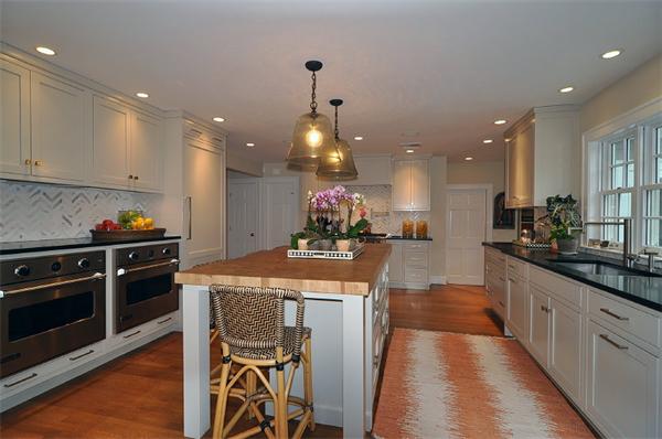 12 Columbine Road Weston, MA 02493 - Photo 5 of 30