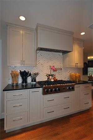 12 Columbine Road Weston, MA 02493 - Photo 6 of 30
