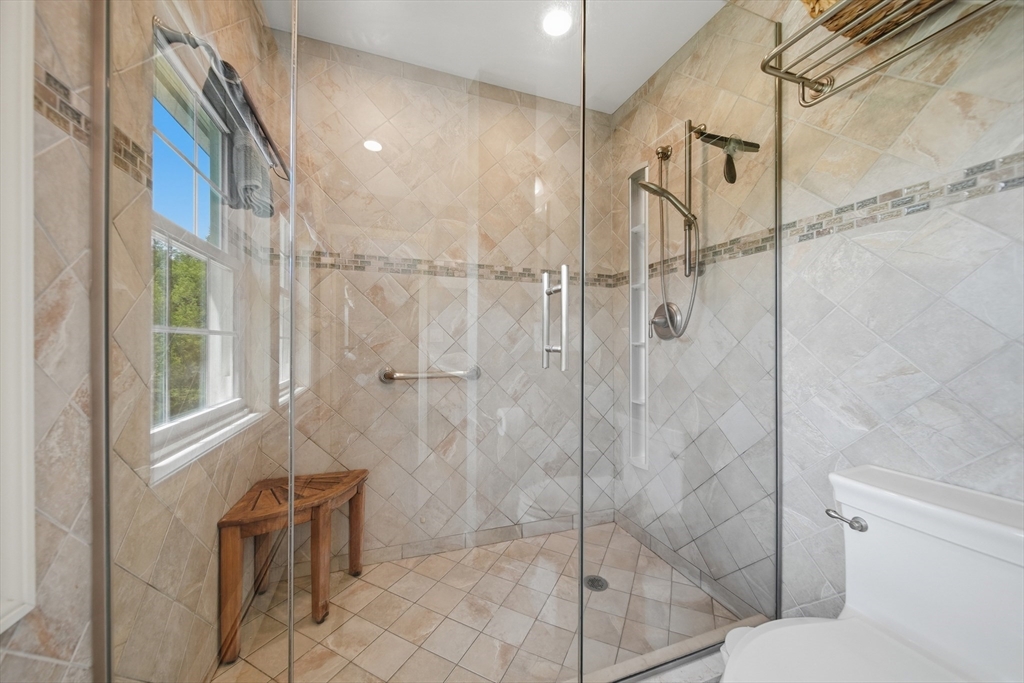 1394 Main Street Lancaster, MA 01523 - Photo 24 of 42
