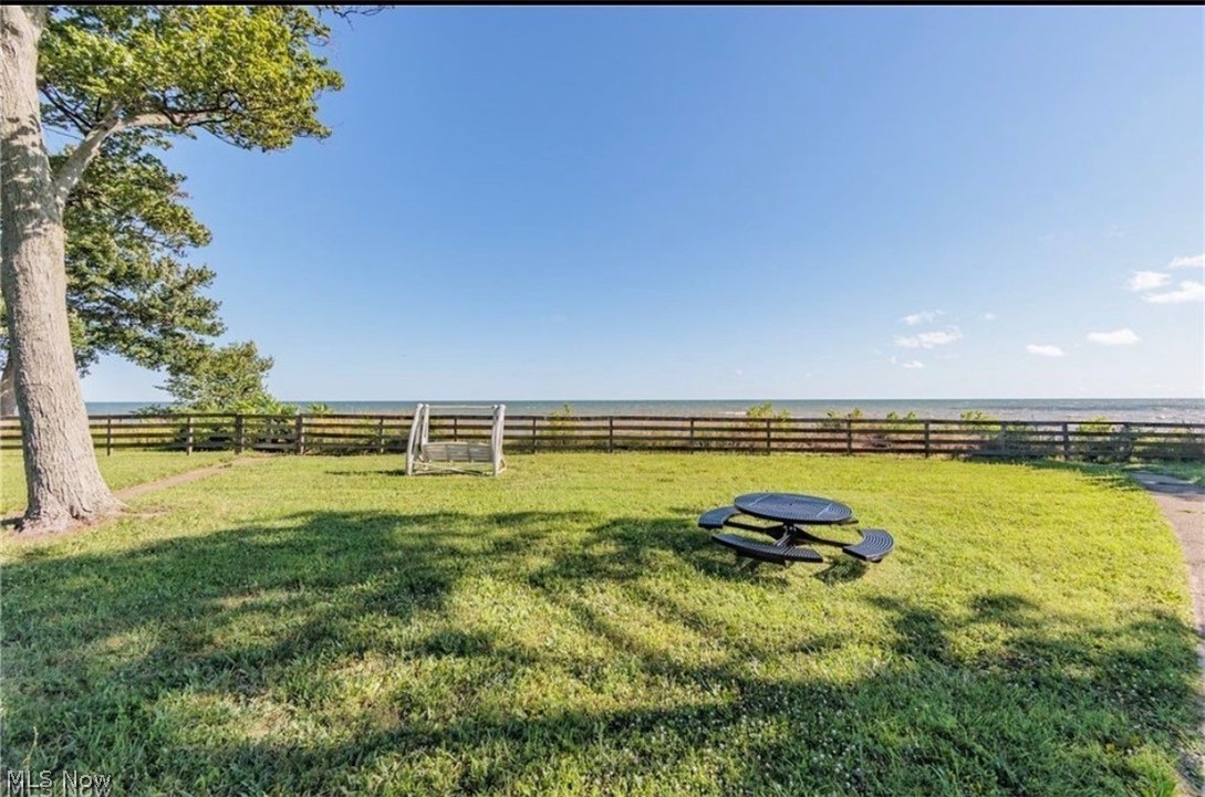 208 Sunset Road Avon Lake, OH 44012 - Photo 33 of 43 Gallery Image 33