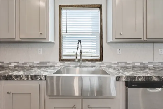 $499,000 | 3215 Clifton Tx 76634, Clifton, TX 76634