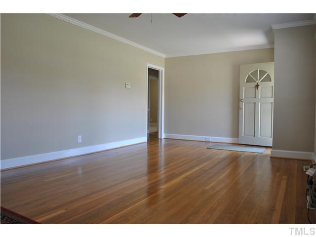 3116 Winston Road Durham, NC 27704 - Photo 4 of 14 Gallery Image 4