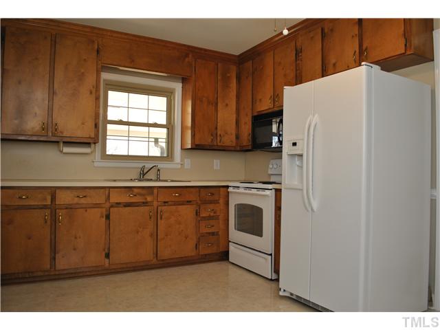 3116 Winston Road Durham, NC 27704 - Photo 7 of 14 Gallery Image 7