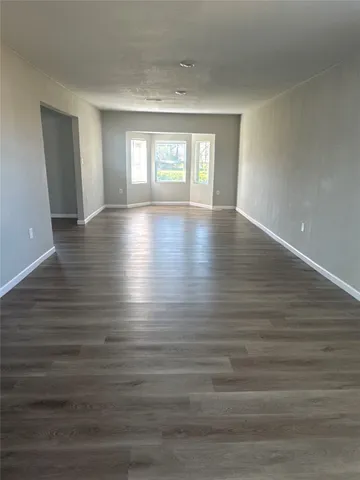 $1,800 | 432 Dr. Martin Luther King Jr. Dr., La Porte, TX 77571