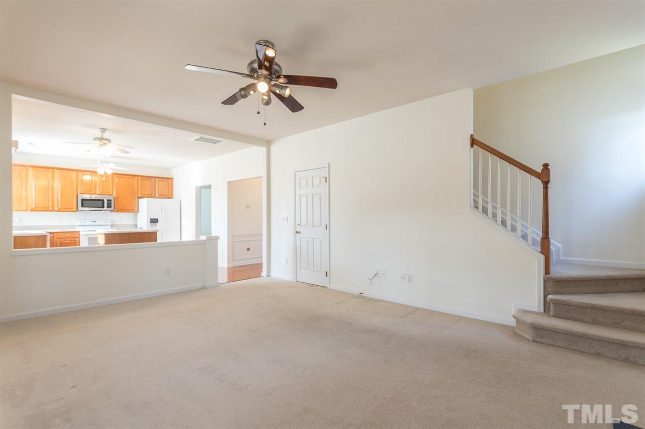 1532 Nealstone Way Raleigh, NC 27614 - Photo 11 of 30