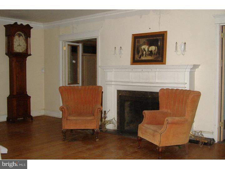 505 Murdoch Road Philadelphia, PA 19119 - Photo 4 of 5 Gallery Image 4
